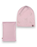 Wiosenny komplet dla dziewczynki PanPan 35: czapka z perełkami i komin, ozdobiona małą czarno-czerwoną etykietą. Idealny na chłodniejsze dni.