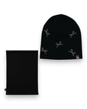 Wiosenny komplet PanPan 35: czapka z perełkami i dopasowany komin dla dziewczynki, oba prezentowane na białym tle.